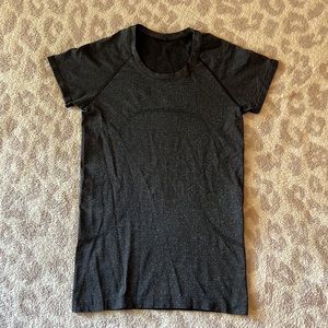 Lululemon Swiftly Short Sleeve Tee